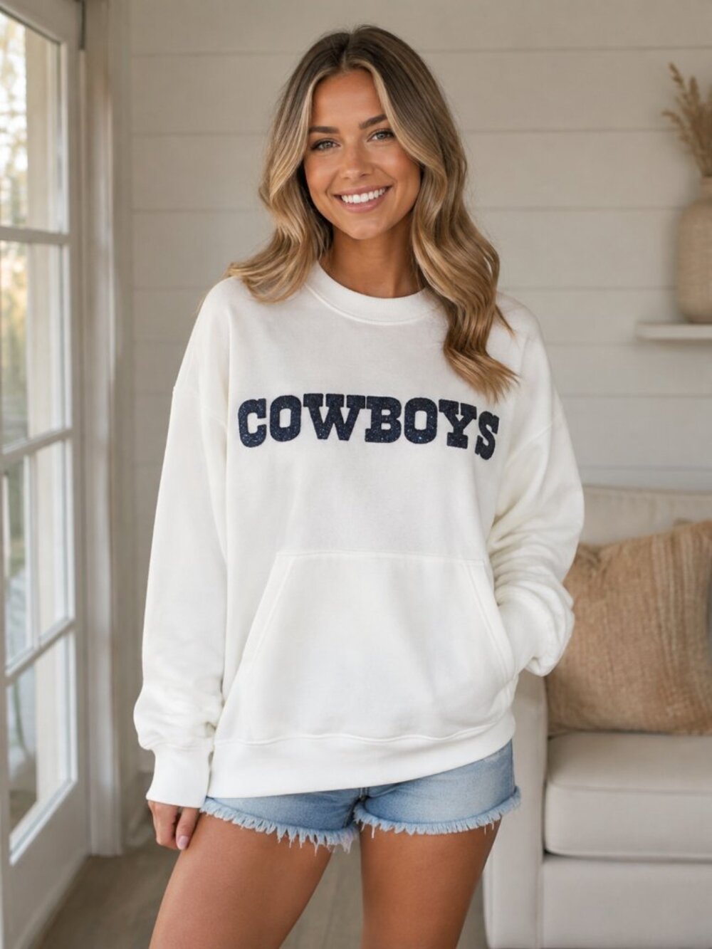 Cuce Dallas Cowboys Chenille Jeweled Sweatshirt Xxl New/NWT Women's White